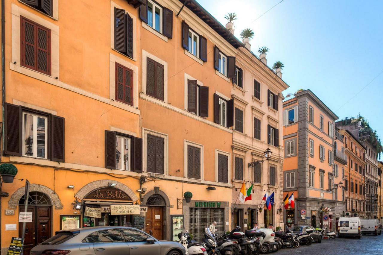 Apartment Romefinestay Sistina Rom